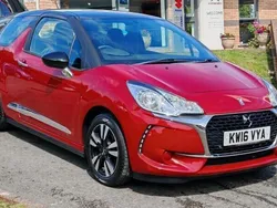 Ruby red Used 2016 DS Automobiles DS3 Chic Hatchback | £5,995 (Fair price)