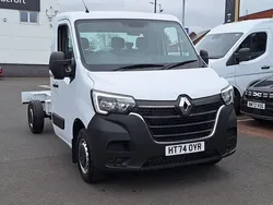 White New 2024 Renault Master Van | £18,999
