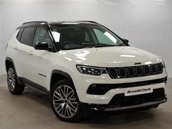 White New 2025 Jeep Compass Summit SUV | £27,998 (Fair price)