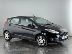 Black Used 2015 Ford Fiesta Zetec Hatchback | £8,150 (Fair price)