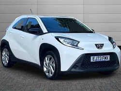 White Used 2023 Toyota Aygo PURE Hatchback | £12,950 (Fair price)
