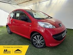 Red Used 2008 Peugeot 107 Hatchback | £1,395 (Good price)