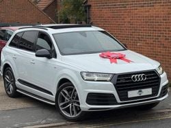 White Used 2017 Audi Q7 S-Line SUV | £24,990 (Fair price)