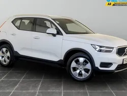 White Used 2022 Volvo XC40 Momentum SUV | £20,995 (Good price)