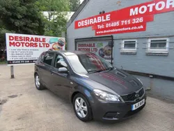 Grey Used 2011 Kia Ceed 2 Hatchback | £2,495 (Fair price)