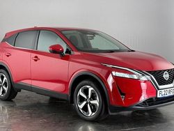 Red Used 2022 Nissan Qashqai N-Connecta SUV | £17,350 (Fair price)