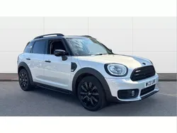 White Used 2020 Mini Cooper Countryman Classic SUV | £17,967 (Fair price)