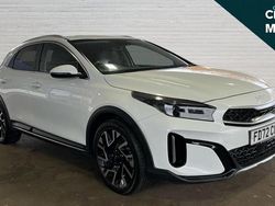 White Used 2022 Kia XCeed SUV | £16,658 (Fair price)