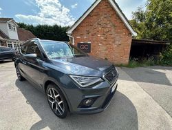 Grey Used 2019 Seat Arona XCELLENCE Lux SUV | £9,960 (Fair price)