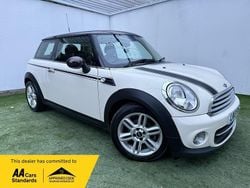 White Used 2013 Mini Cooper Hatch Hatchback | £6,495 (Super price)