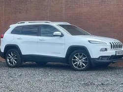 White Used 2015 Jeep Cherokee Limited SUV | £7,537 (Fair price)