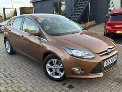 Brown Used 2013 Ford Focus Zetec Hatchback | £7,799 (Expensive)