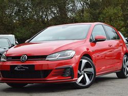 Metallic red Used 2017 VW Golf VII GTI Hatchback | £15,995 (Fair price)
