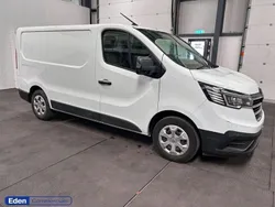 White Used 2023 Renault Trafic Business Van | £17,290 (Fair price)