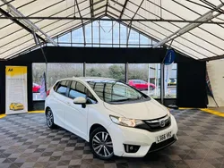 White Used 2016 Honda Jazz EX Hatchback | £9,995 (Fair price)