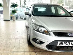 Silver Used 2008 Ford Focus Zetec Hatchback | £2,395 (Expensive)