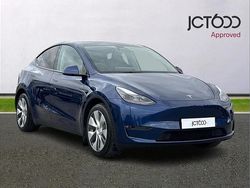 Blue Used 2022 Tesla Model Y Long Range AWD SUV | £20,500 (Fair price)