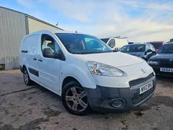 White Used 2012 Peugeot Partner S MPV | £1,495 (Super price)