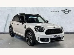 White Used 2023 Mini Cooper S Countryman Comfort SUV | £31,495 (Expensive)