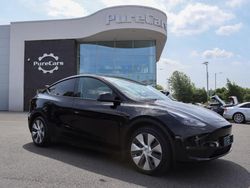 Black Used 2022 Tesla Model Y Long Range AWD SUV | £23,390 (A bit pricey)