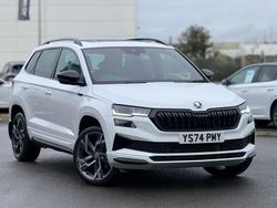 Moon white Used 2024 Skoda Karoq SportLine SUV | £26,679 (Fair price)