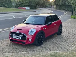 Red Used 2018 Mini Cooper S Hatch Hatchback | £9,750 (Fair price)