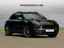 Jet black metallic New 2025 Porsche Macan SUV | £71,900