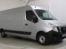 Silver Used 2021 Nissan NV400 Tekna Van | £10,995 (Good price)