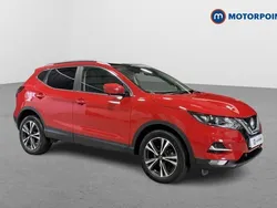 Red Used 2021 Nissan Qashqai N-Connecta SUV | £17,299 (Good price)