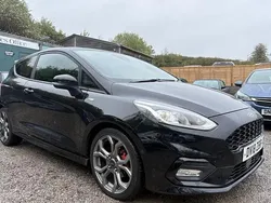Black Used 2018 Ford Fiesta ST-Line Hatchback | £7,495 (Fair price)