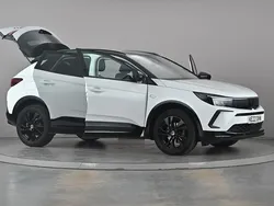 White Used 2022 Vauxhall Grandland X GS Line SUV | £16,249 (Fair price)