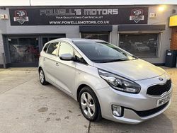 Silver Used 2015 Kia Carens MPV | £5,295 (A bit pricey)