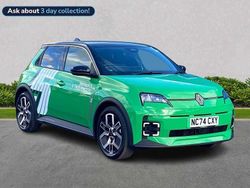 Green Used 2025 Renault R5 Komfort Hatchback | £24,999 (Expensive)