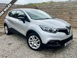 Silver Used 2015 Renault Captur Dynamique SUV | £6,995 (Fair price)