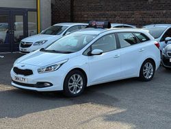 White Used 2014 Kia Ceed Estate | £2,995 (A bit pricey)