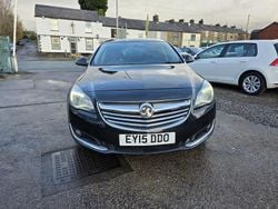 Black Used 2015 Vauxhall Insignia SRi Hatchback | £5,290 (Fair price)