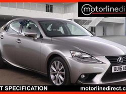 Silver Used 2016 Lexus IS300h Sedan | £14,990 (Fair price)