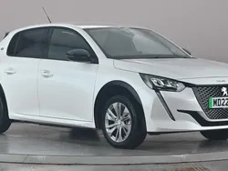 Peugeot e-208