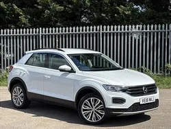 White Used 2018 VW T-Roc SE SUV | £12,180 (Fair price)