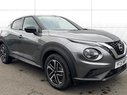 Black New 2025 Nissan Juke N-Connecta SUV | £18,687 (Good price)
