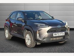 Grey Used 2022 Toyota Yaris Hybrid SUV | £18,901 (Good price)