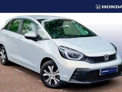 Premium sunlight white Used 2024 Honda Jazz Elegance Hatchback | £22,450 (Fair price)