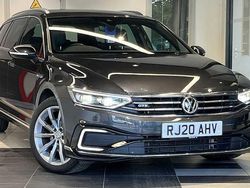 Used 2023 VW Passat Advance Estate | £20,000 (Fair price)