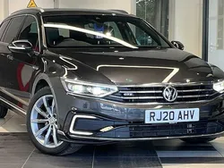 Used 2024 VW Passat Advance Estate | £21,000 (Fair price)