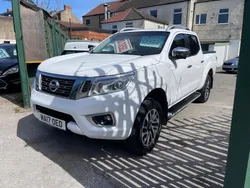 White Used 2017 Nissan Navara Tekna Pickup | £8,495 (Fair price)