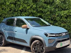New 2024 Dacia Spring Extreme Hatchback | £12,114 (Super price)