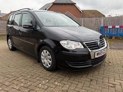 Black Used 2009 VW Touran S MPV | £2,500 (Fair price)