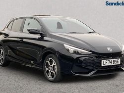 Metallic black pearl Used 2024 MG MG3 Trophy Hatchback | £15,600 (Good price)