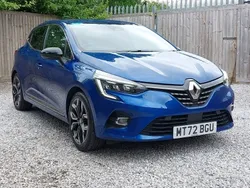 Blue Used 2022 Renault Clio V Techno Hatchback | £14,998 (Fair price)