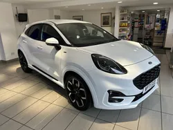 White Used 2021 Ford Puma ST-Line X SUV | £15,995 (Fair price)